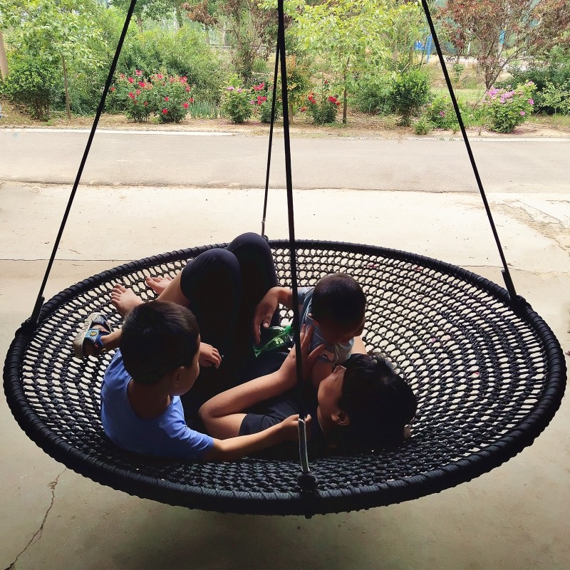 Kids Outdoor Nest Swing - Large Round Disc Swing Outdoor Nest